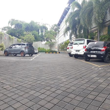POP! Hotel Teuku Umar Denpasar Exterior foto